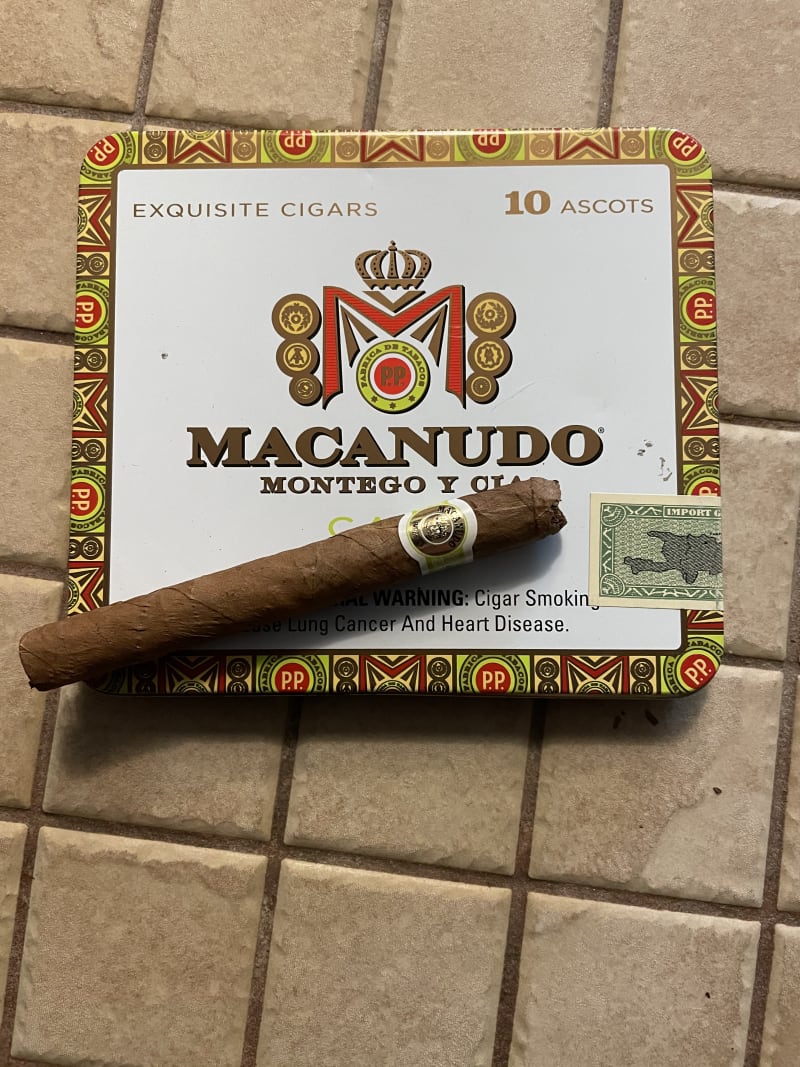 9E5B6B9E 9939 4198 978B 50778E5A838D