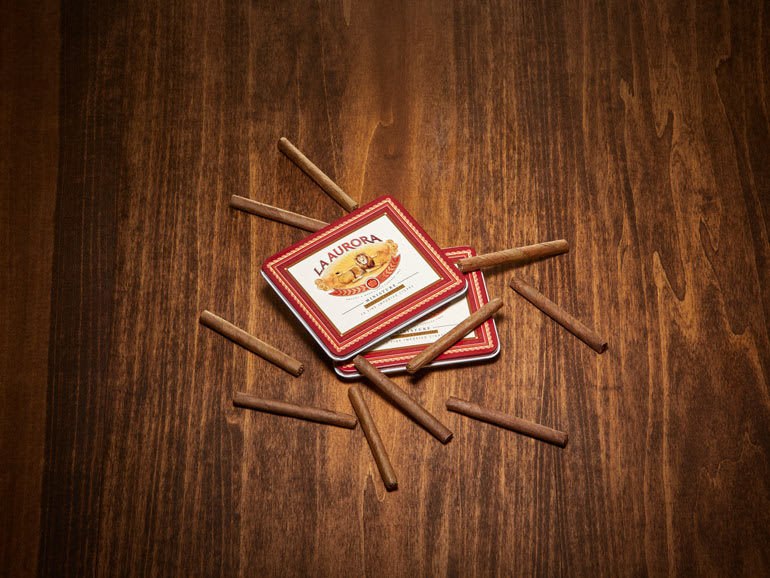 Fall into the Season with La Aurora Finos and Miniature Formats Image