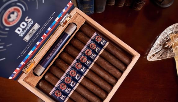 Joya de Nicaragua Now Shipping Dos Cientos Image