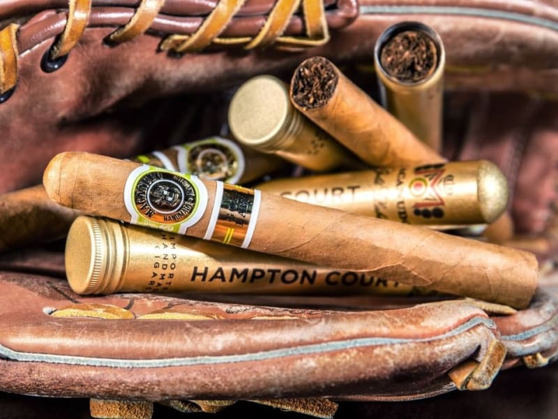 Macanudo Gold Label Cigar | Cigar World