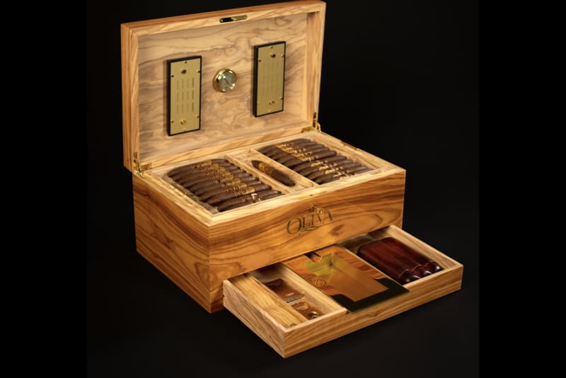 Oliva’s $21,000 Limited Edition Humidor Arrives in Stores Image