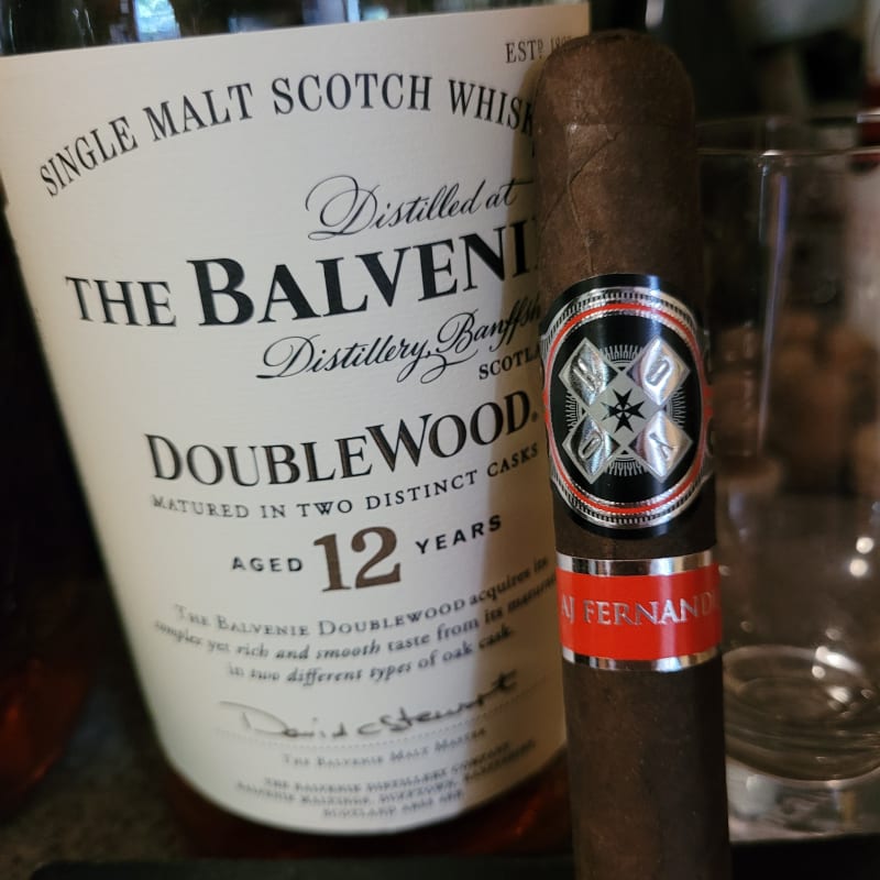 Hoyo La Amistad Black