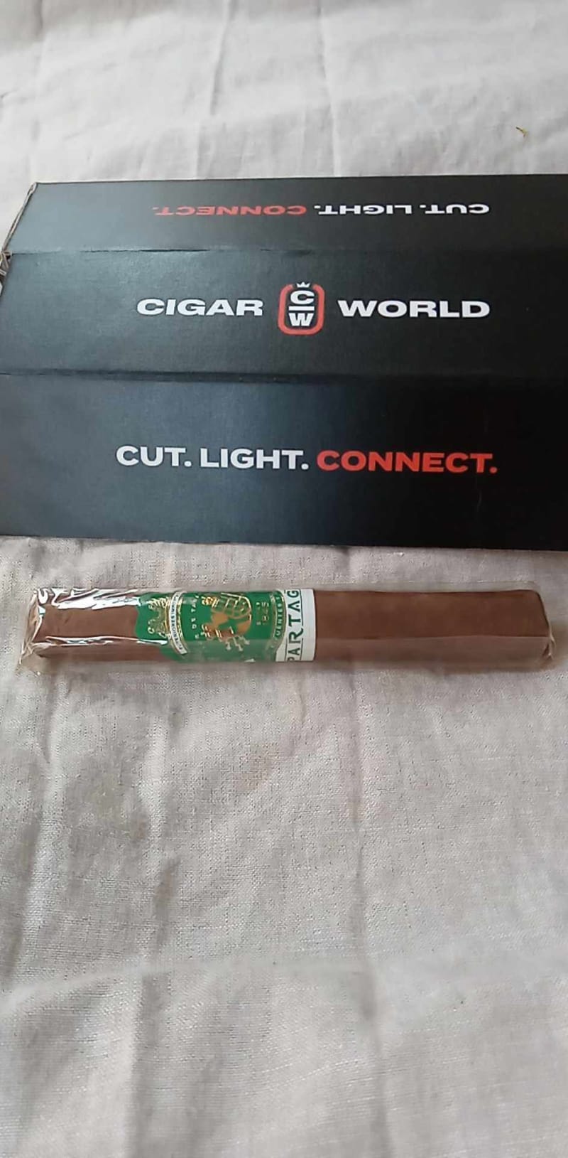 received 1347519872640363