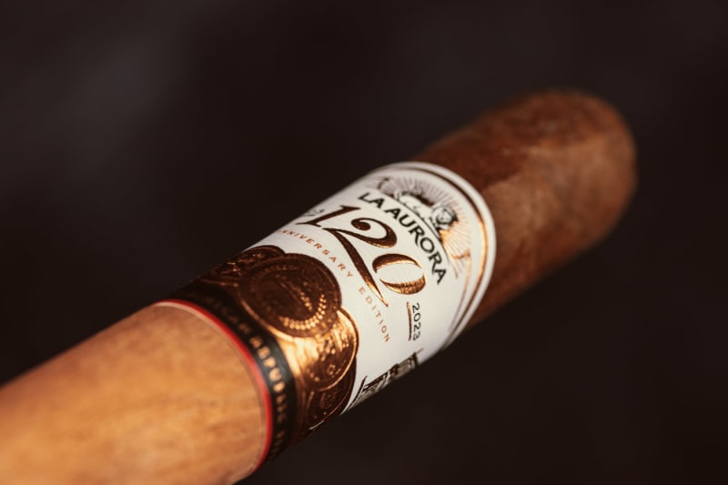 La Aurora 120 Anniversary Robusto Image
