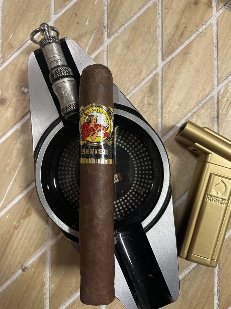 613AF4E7 4483 4E1A 87D4 12349CC4785A