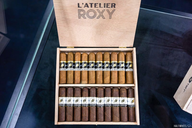 L’Atelier Roxy, Surrogates Big Ten Robusto Head to Stores Image