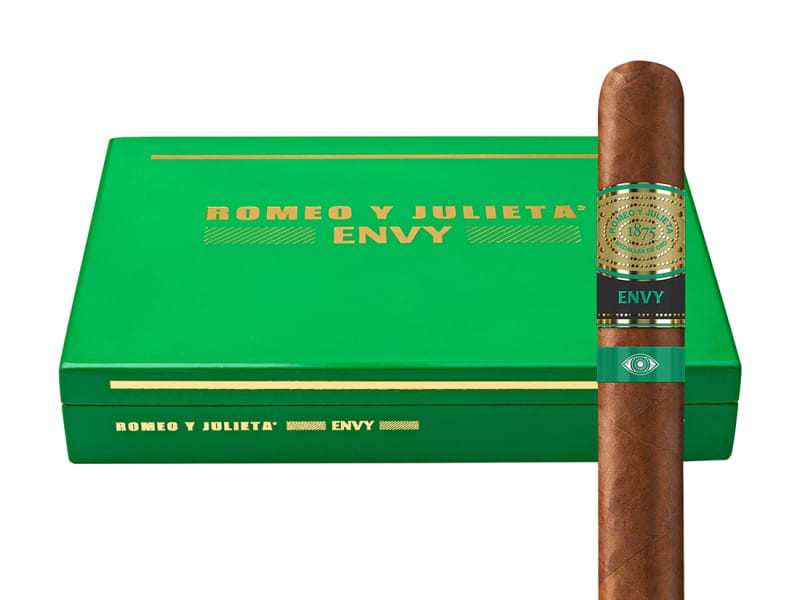 Romeo y Julieta Envy Ships in December Image