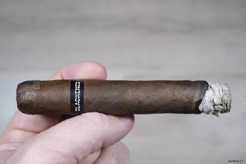 Blackened Cigars “M81” Robusto Image