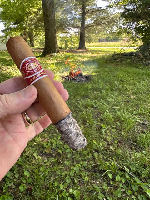 Reserva Real Magnum and Nub Fire