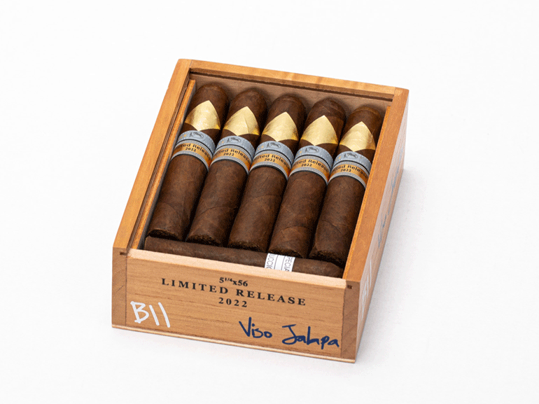 Cavalier Genève Cigars Starts Shipping Viso Jalapa Image