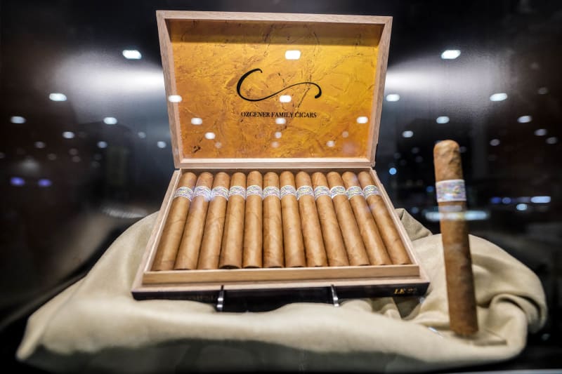 Ozgener’s Limited Edition Pi Synesthesia Arrives at Stores Image