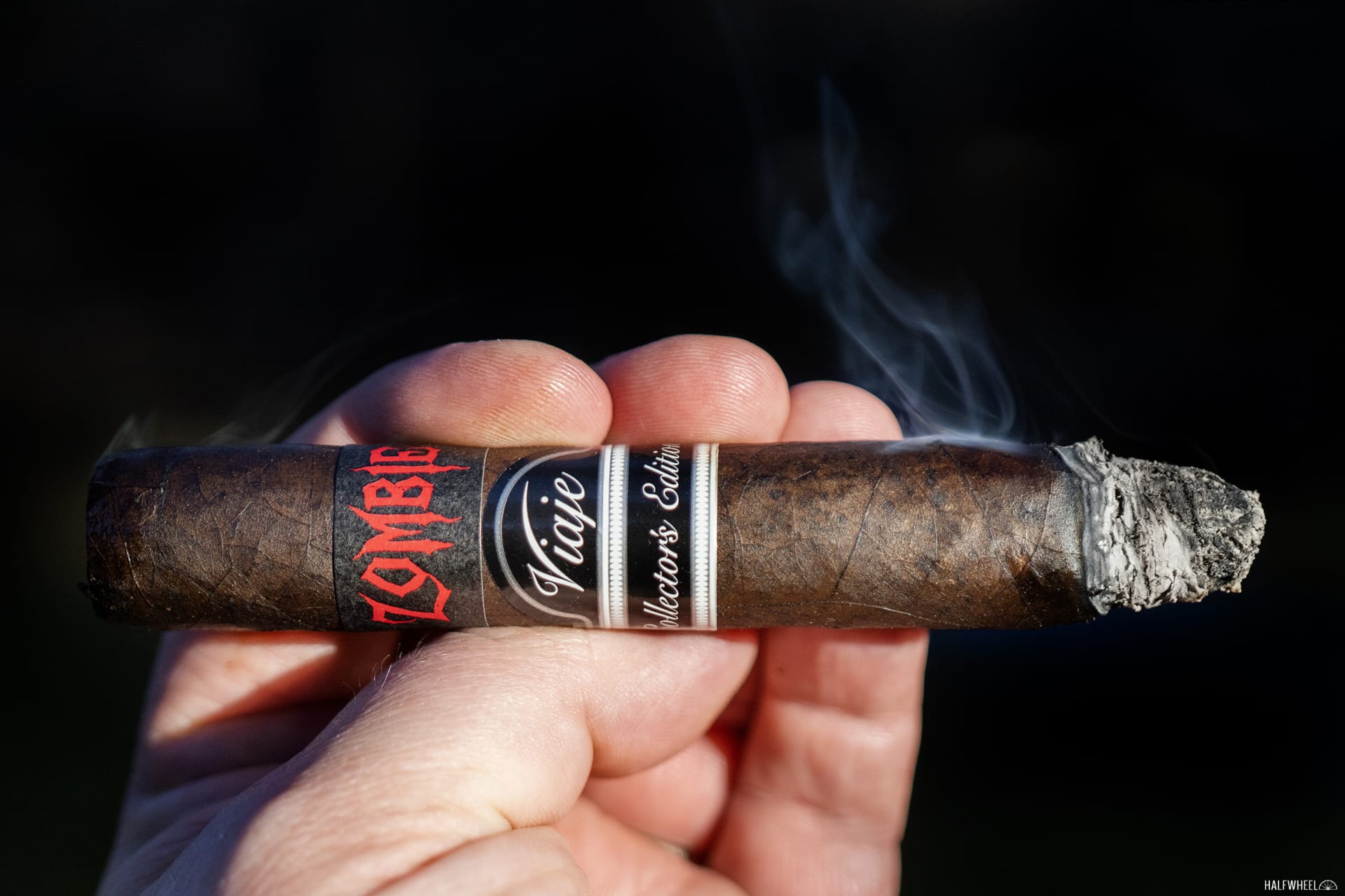 Viaje Zombie Red Collector’s Edition (2020) Featured Image