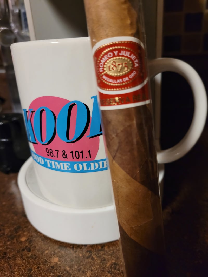 Roneo y Julieta Reserve Real Twisted 1