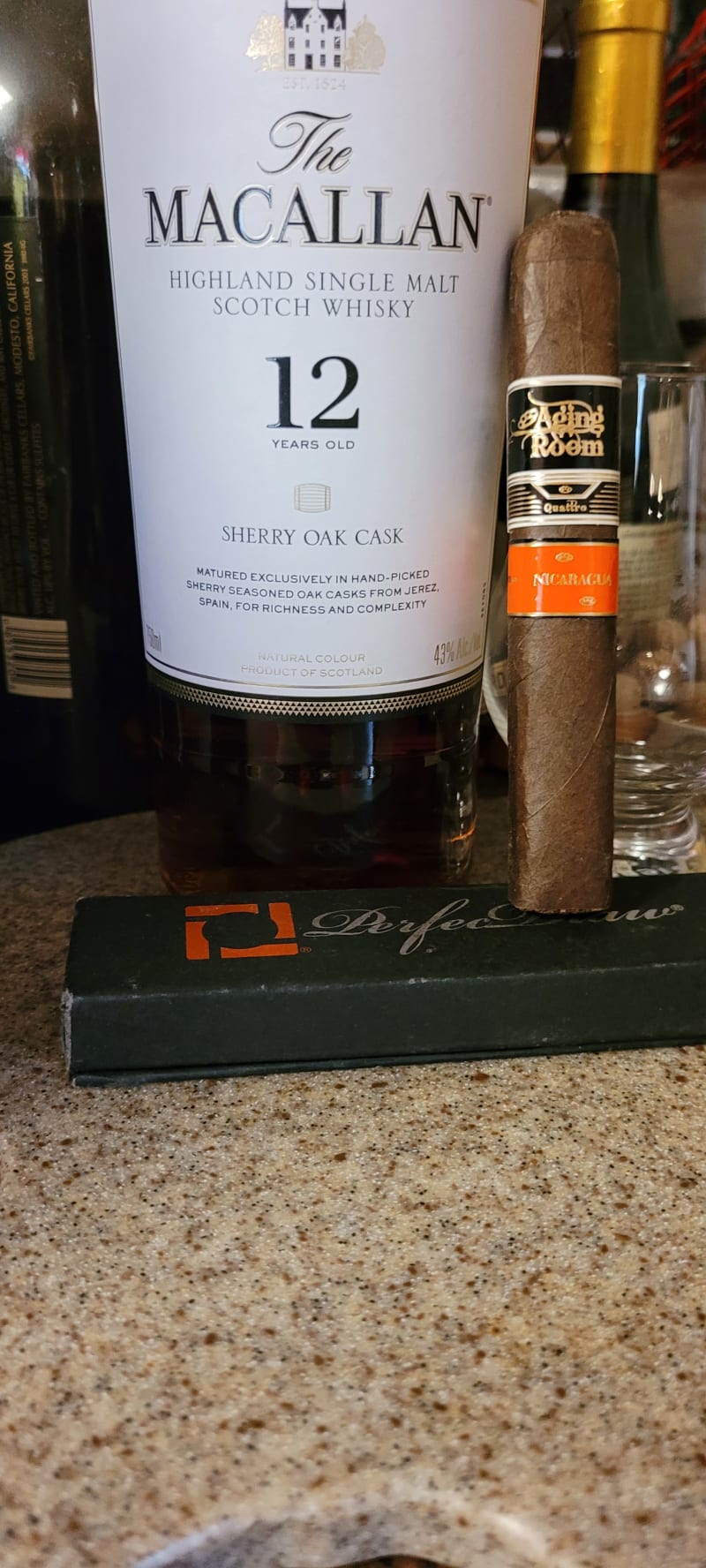 Aging Room Quattro Nicaragua Espressivo