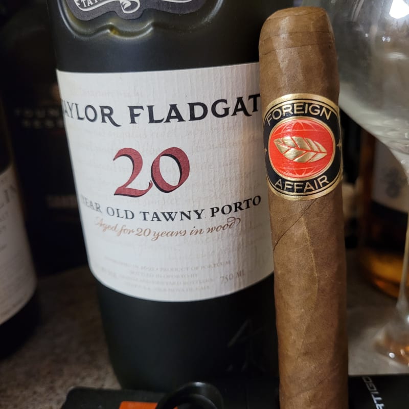 Luciano Foreign Affair 5 v2