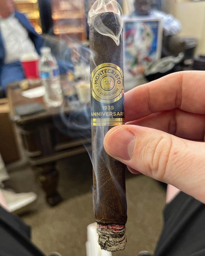 F64952A5 69BE 4D54 89F2 5ED5726682A8