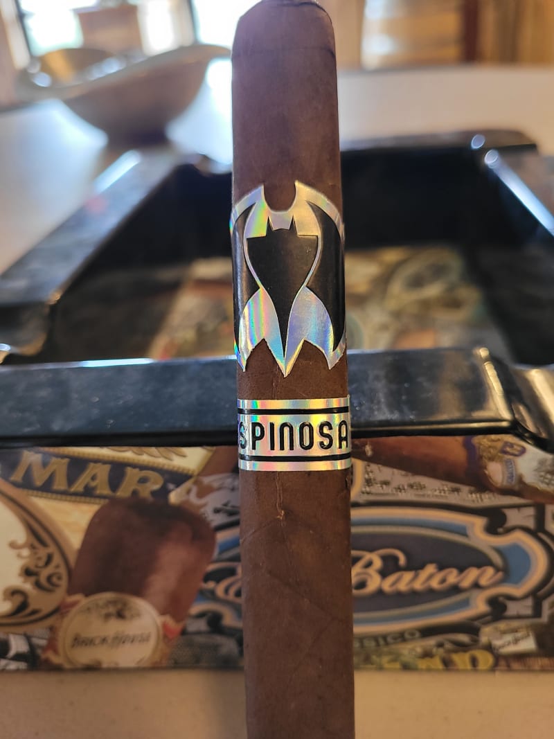 Espinosa Mercialago Capa Negra (2)