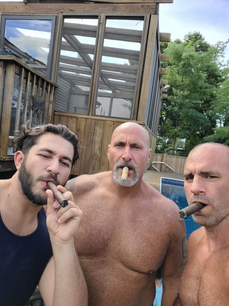 EDEEBFCF 0D0E 49B7 A698 8BD0D75DD6E2