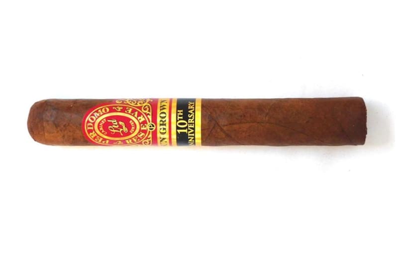 Cigar Review: Perdomo Reserve 10th Anniversary Box-Pressed Sun Grown Epicure Image