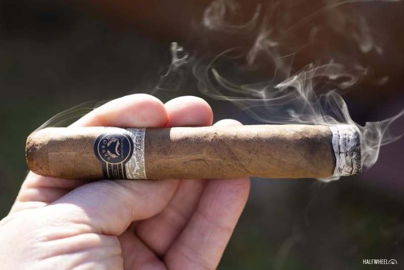 Padrón Black No. 200 Natural Image