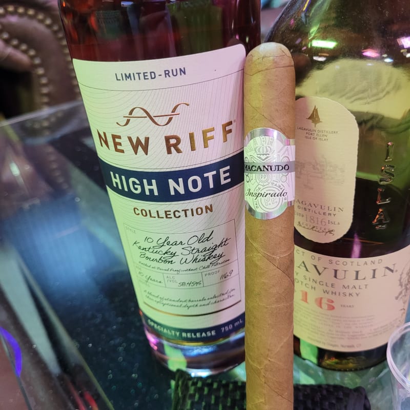 Macanudo Inspirado White 11