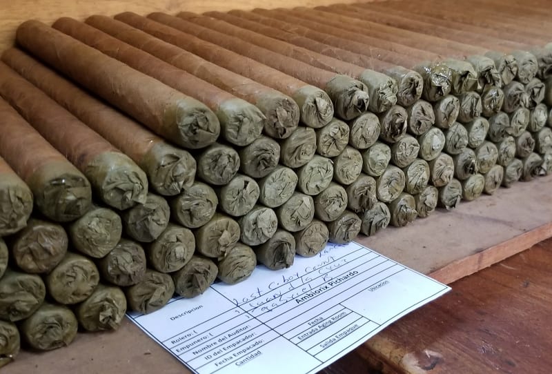 Sinistro Cigars Adds Last Cowboy Connecticut Lancero as Exclusive for Privada Cigar Club Image