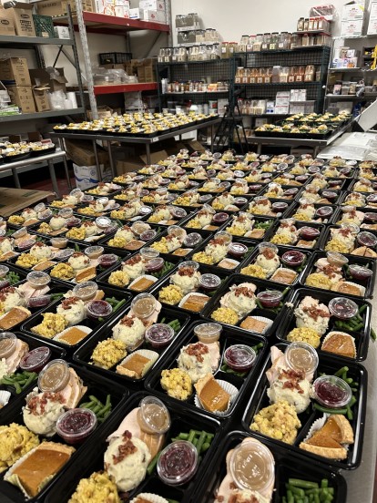 Donate a Thanksgiving Meal!