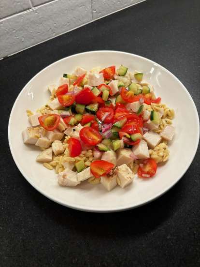Grilled Chicken Orzo Pasta Salad