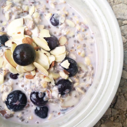 Blueberry Almond Steel Cut Oatmeal