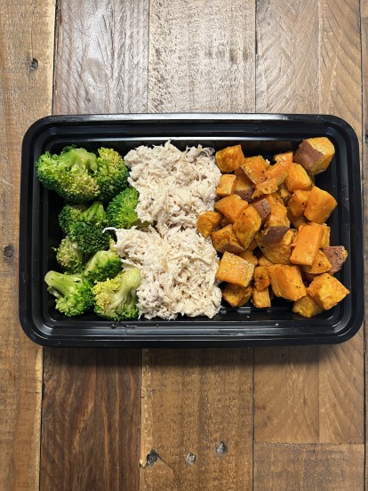B2B Shredded Chicken, Sweet Potatoes & Broccoli