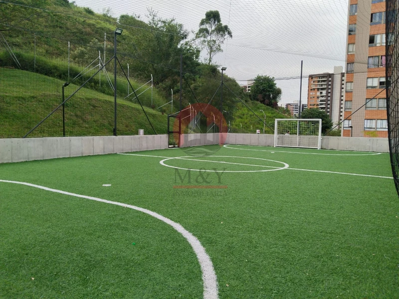 Aparta Estudio en Belen 25