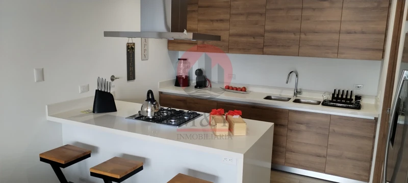 Aparta Estudio Amoblado en Ciudad del Rio 11