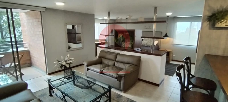 Aparta Estudio Amoblado en el Poblado 10