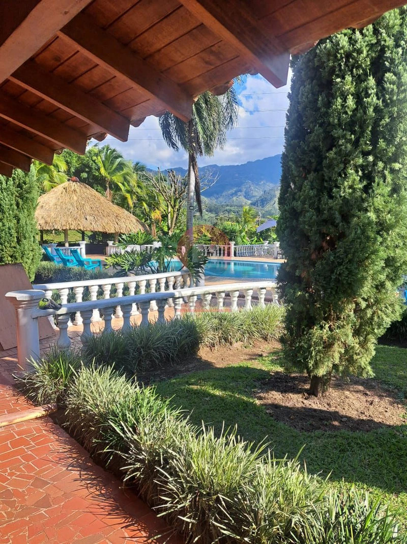 Aquiler de finca de recreo en barbosa  45