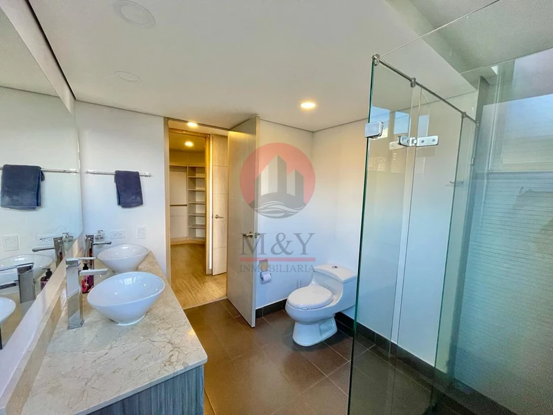 Apartamento Amoblado 25