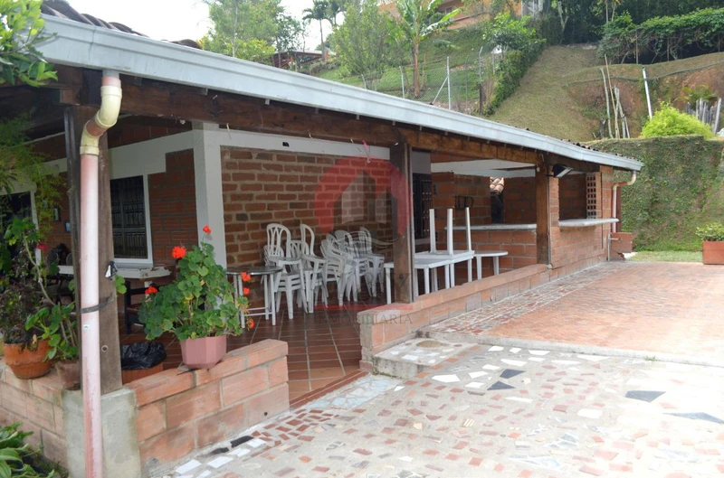 Renta de finca de recreo en Barbosa 12