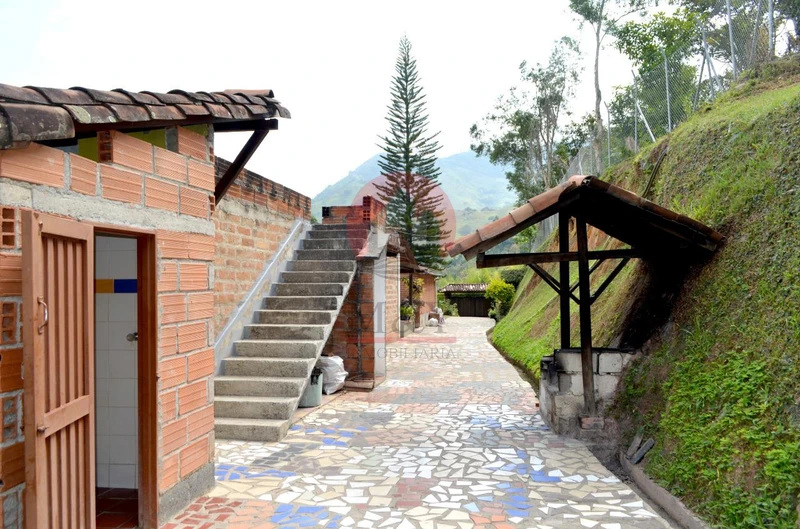 Renta de finca de recreo en Barbosa 22