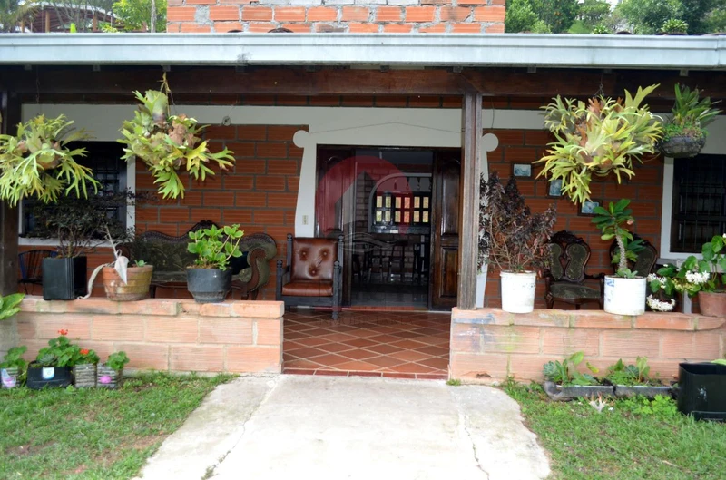 Renta de finca de recreo en Barbosa 18