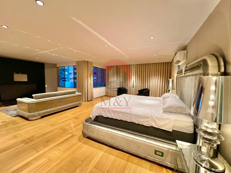 Pent-house  Amoblado en Medellin 11