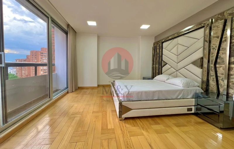 Pent-house  Amoblado en Medellin 10