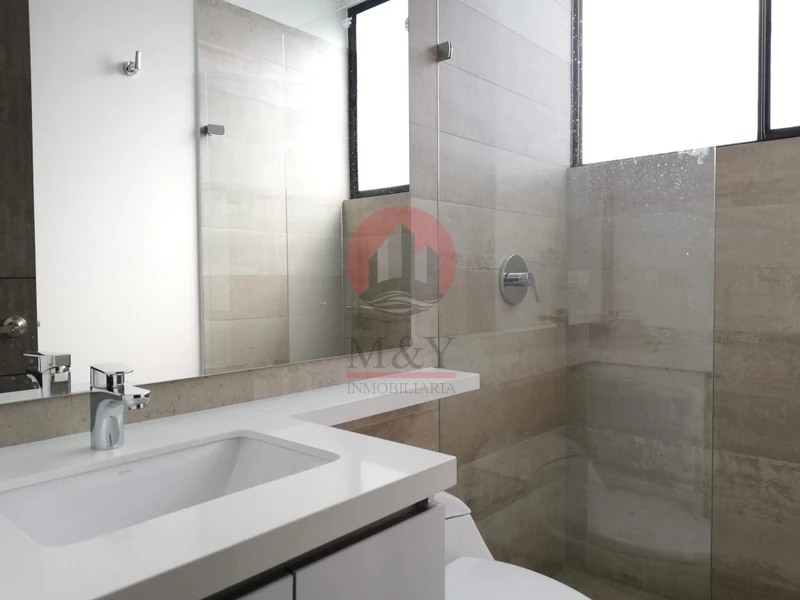 Apartamento Amoblado en el Poblado 12