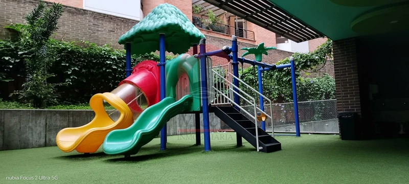 Aparta Estudio Amoblado en la Frontera 21