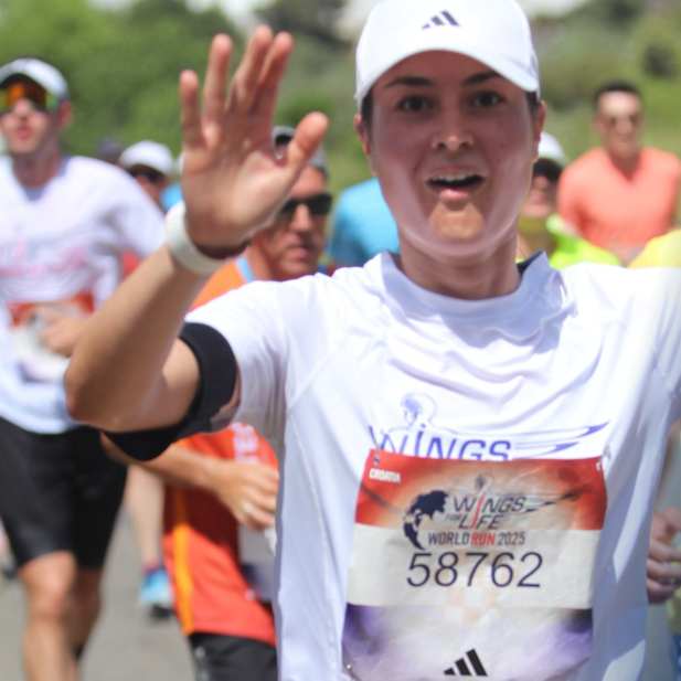 fcccfnqq8n8qe2ithhvjn8xs