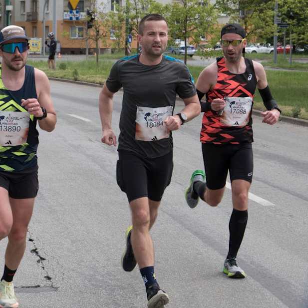 cf1d617v3bqynt6qj20xk473