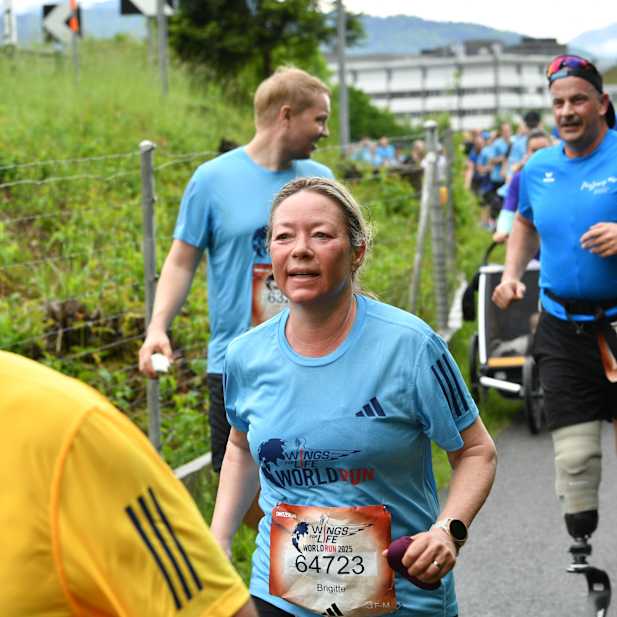 agwef8d0mt870mx1xyc8p03c