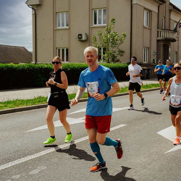 lxwa1o3zqyl8t99ajxoyv40e