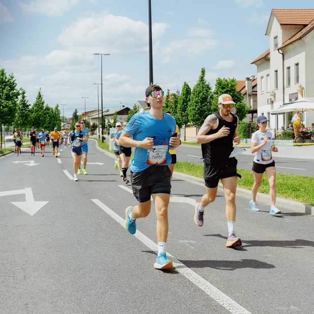 qhuvemwnhvrmsmwtxxbk1abr