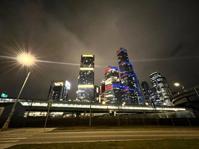 Филевская набережная и Москва-Сити