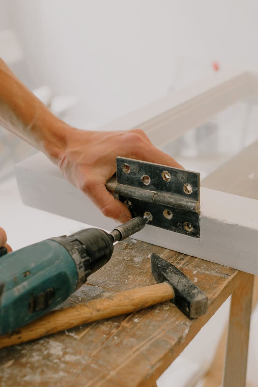 Small handyman jobs image