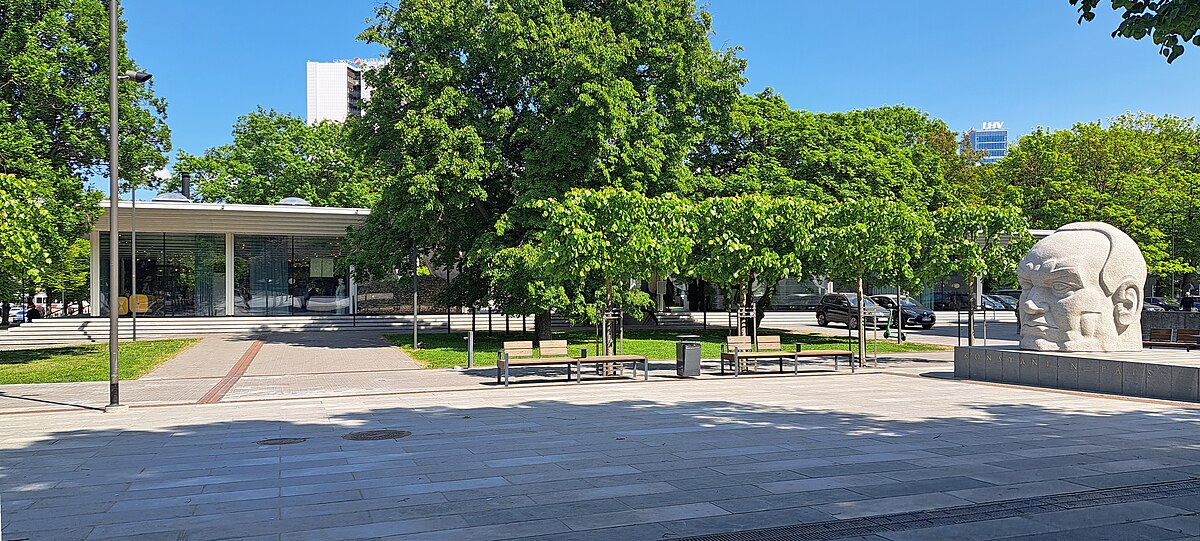 Tammsaare park image 1